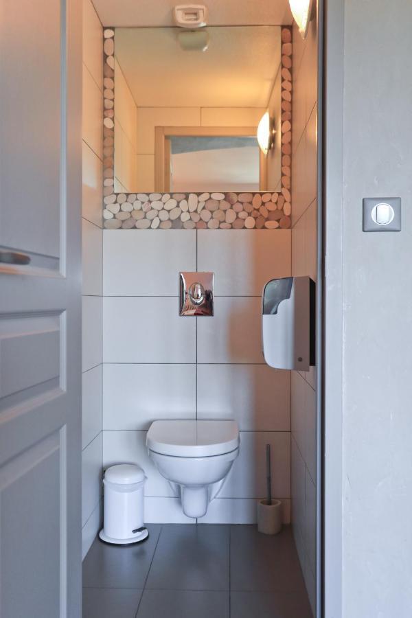 סלרס Logis Hotel Restaurant & Spa Les Remparts מראה חיצוני תמונה