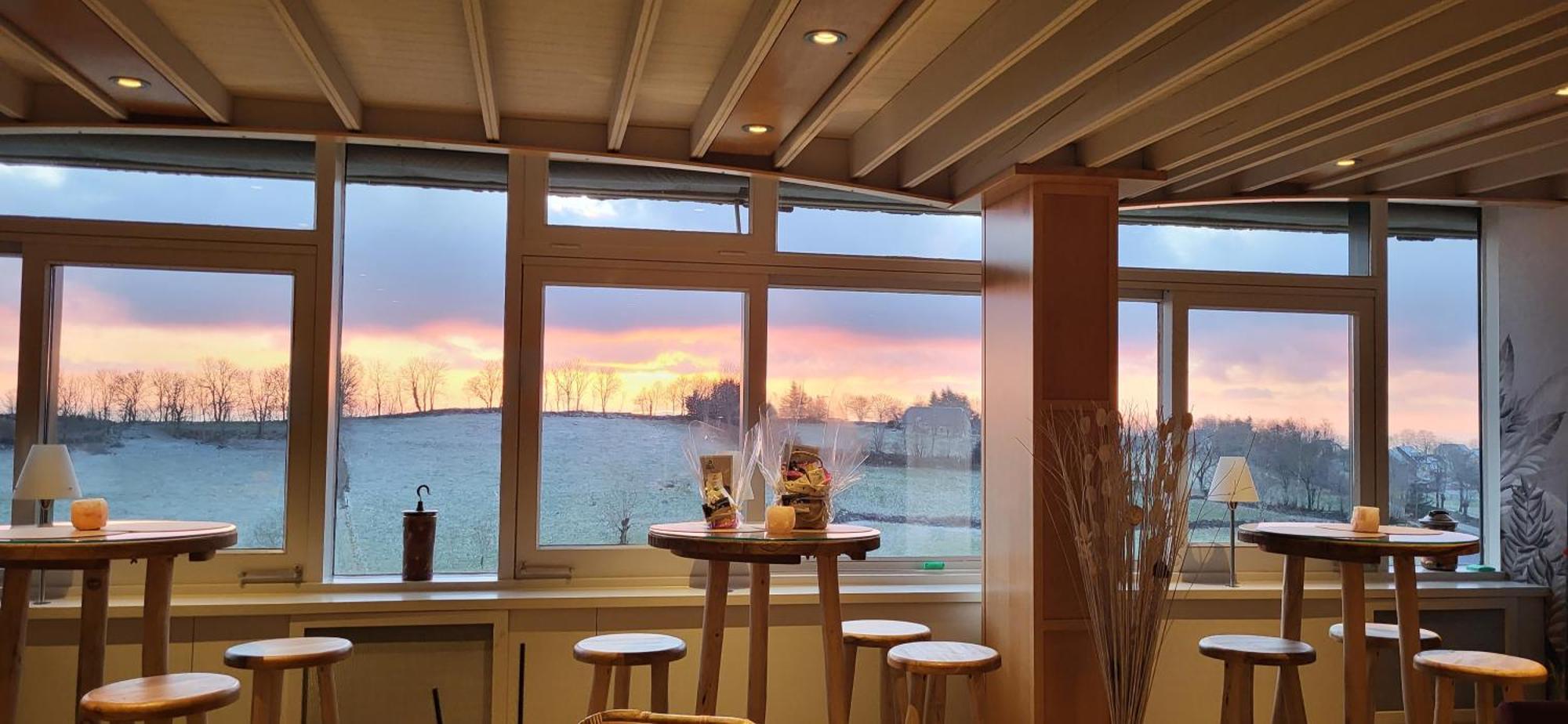 סלרס Logis Hotel Restaurant & Spa Les Remparts מראה חיצוני תמונה